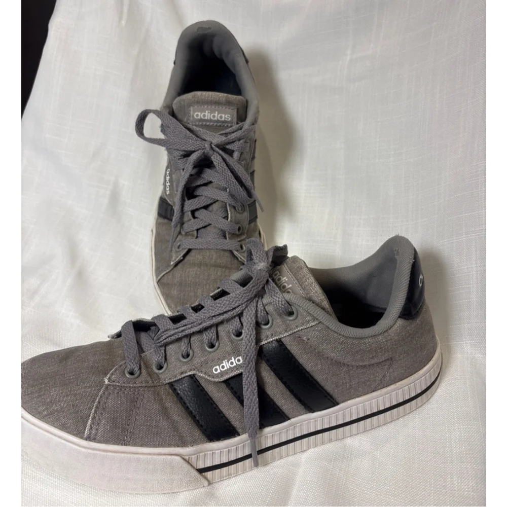 ADIDAS Daily 3.0 Mens Grey Canvas with Black Stripes sz 8.5